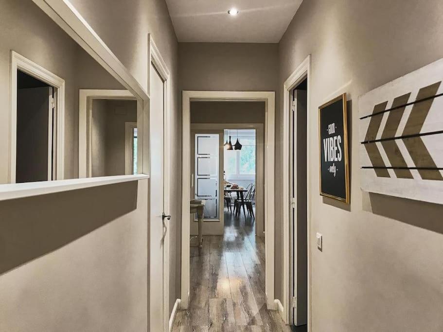 Magnificent 4 Bedroom Apartment In Eixample Barcelona Kültér fotó