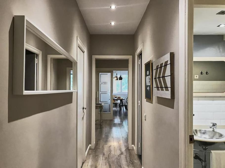 Magnificent 4 Bedroom Apartment In Eixample Barcelona Kültér fotó