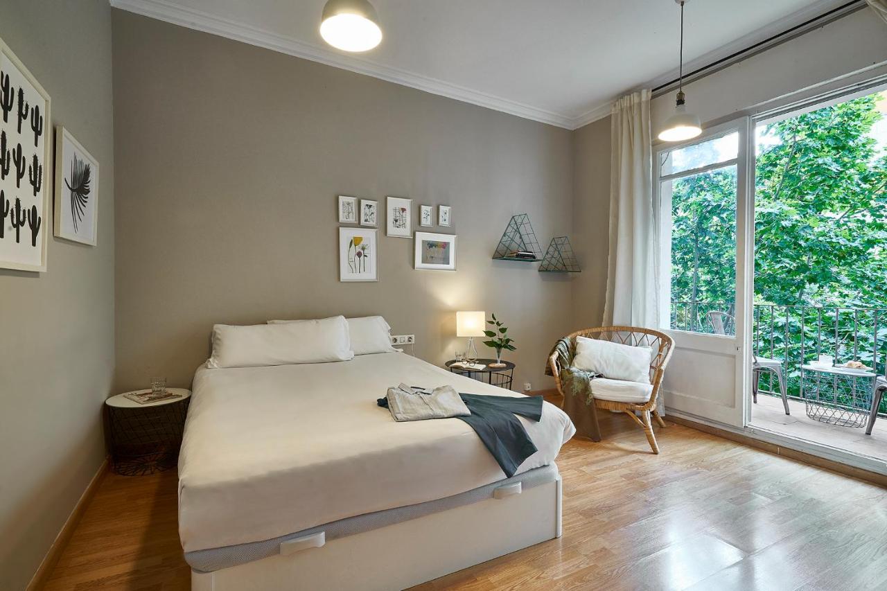 Magnificent 4 Bedroom Apartment In Eixample Barcelona Kültér fotó